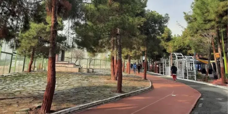 خبر و تکذیبیه ظرف یک ساعت:/ مجموعه انقلاب تعطیل و بازگشایی شد!