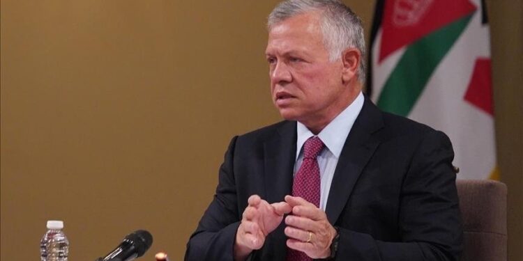 پادشاه اردن: با مشت آهنین به تروریست‌ها پاسخ می‌دهیم