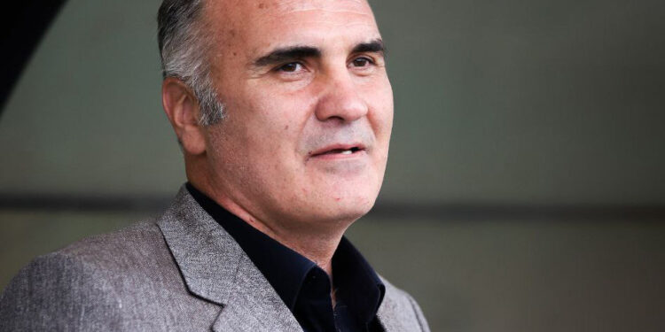پرسپولیس از بازی بعدی بهتر می‌شود؛/ حسینی‌نسب: تارتار محمودی را وارد کار کند