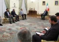 دیدار فرمانده ارتش پاکستان با پزشکیان مطرح شد:/ شرط ایران برای هرگونه مذاکره با آمریکا